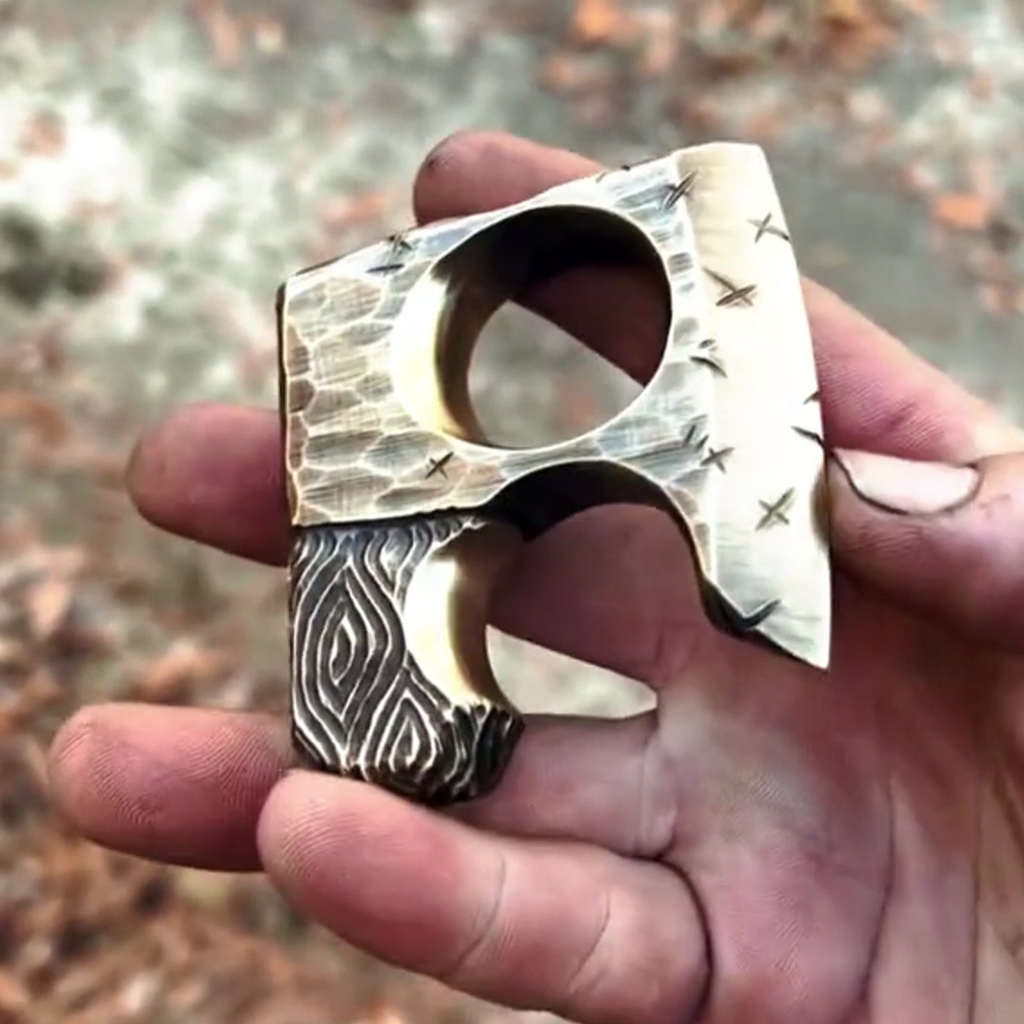 Golden Axe Finger Ring